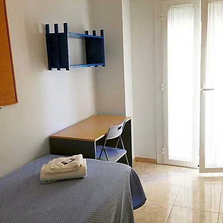 Residencia Universitaria Centro Apartment