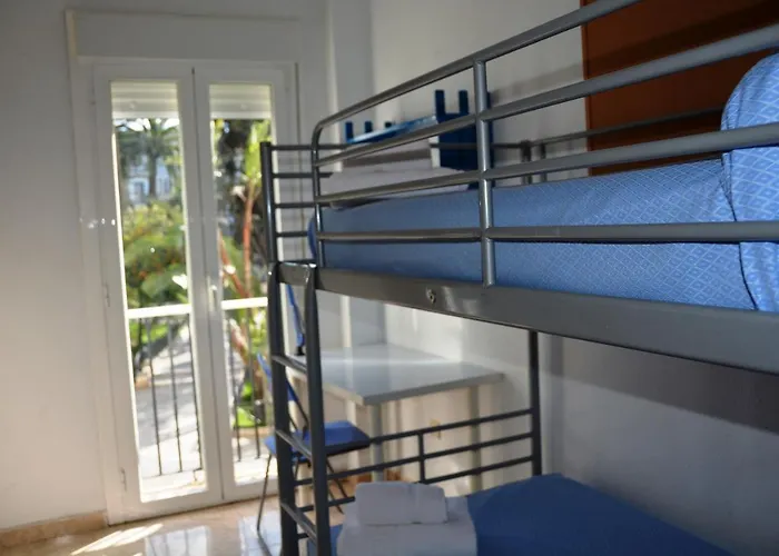 Apartamento Residencia Universitaria Centro Cádis