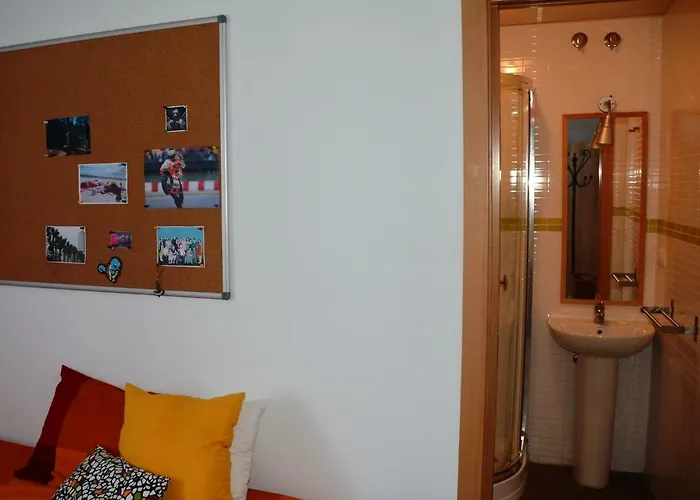 Residencia Universitaria Centro Apartamento Cádis